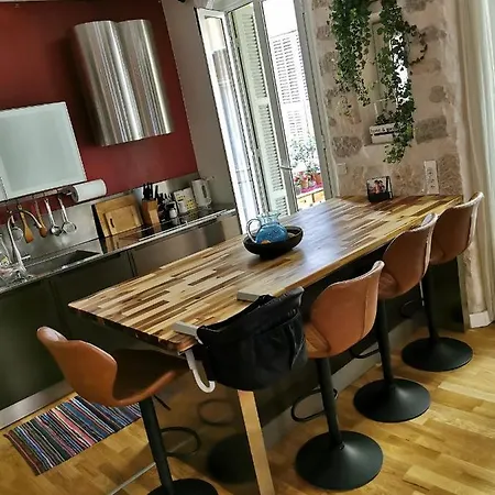 Lägenhet Our Home, Cozy Two Minutes From The Sea - Clima