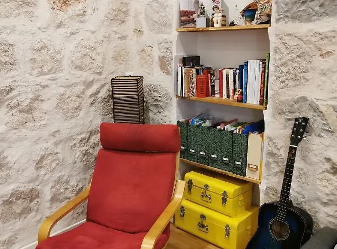 Our Home, Cozy Two Minutes From The Sea - Clima Апартаменты